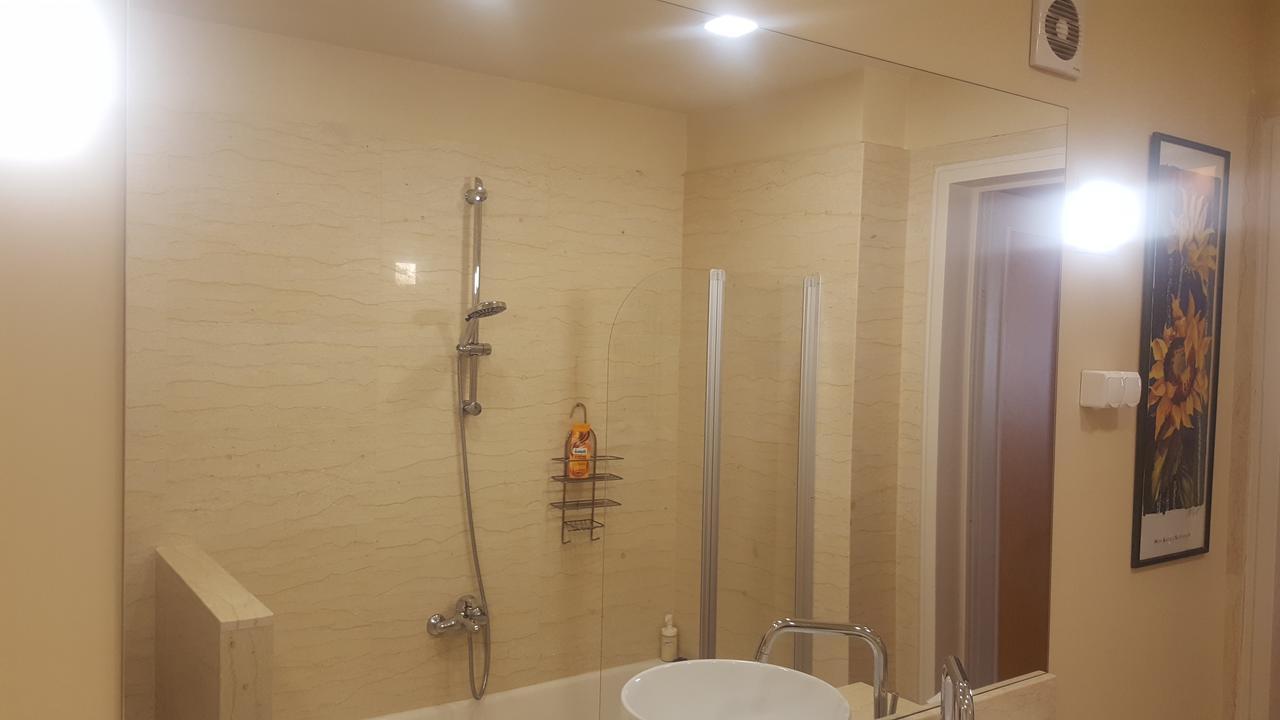Hospitality Centrum - Magheru Bucarest Extérieur photo