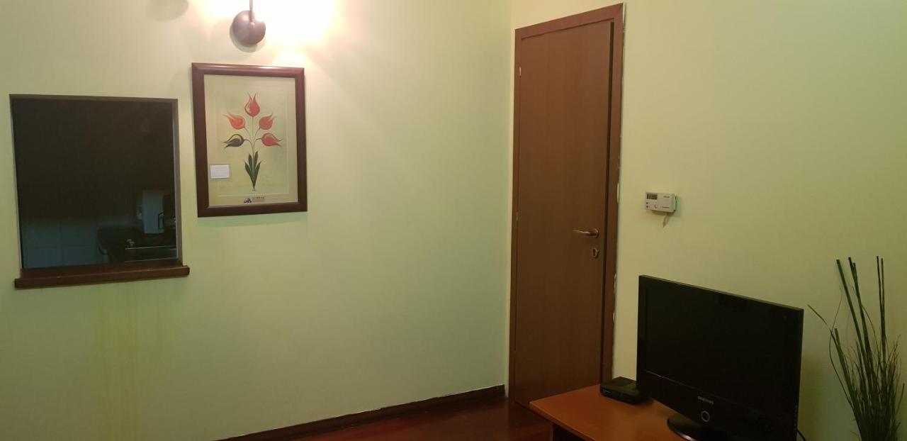 Hospitality Centrum - Magheru Bucarest Extérieur photo